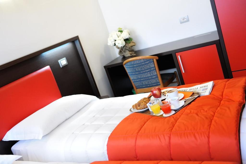 Hotel Al Corso 레냐노 객실 사진