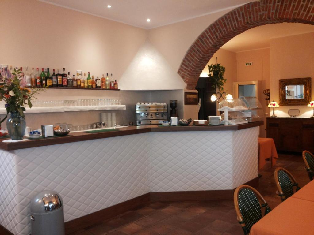 Hotel Al Corso 레냐노 외부 사진